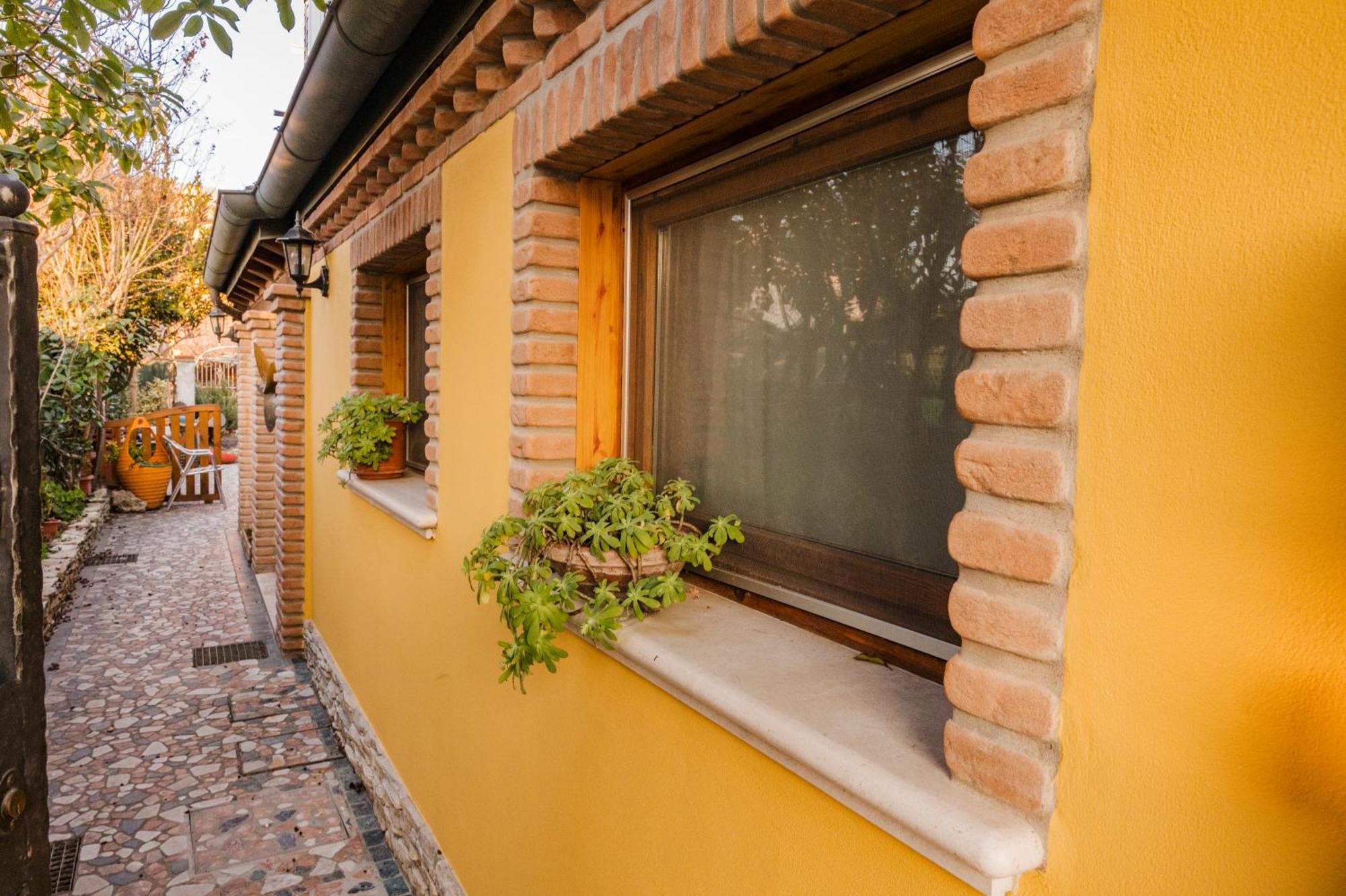 Bed and Breakfast La Loggia Comacchio Exterior foto