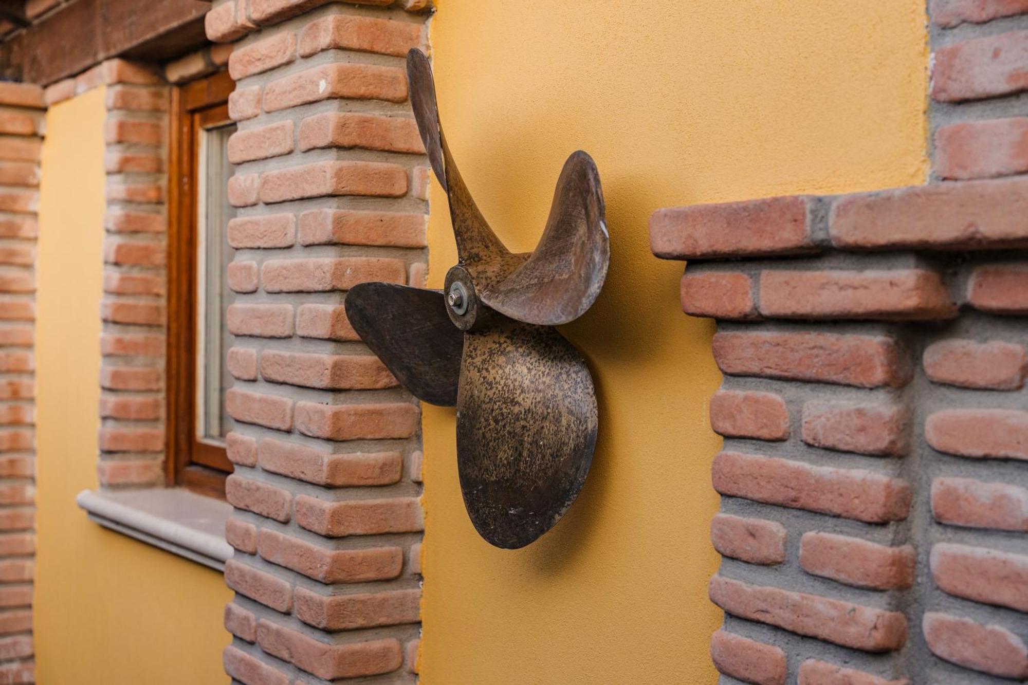 Bed and Breakfast La Loggia Comacchio Exterior foto