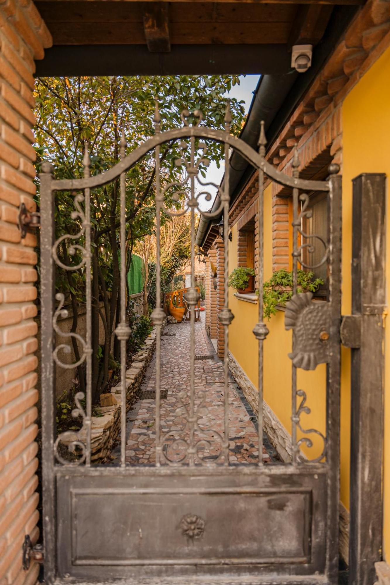 Bed and Breakfast La Loggia Comacchio Exterior foto