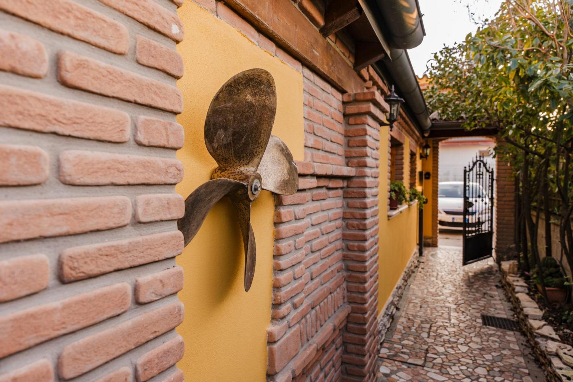 Bed and Breakfast La Loggia Comacchio Exterior foto
